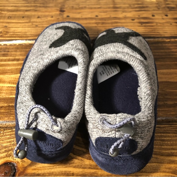 LL Bean Little Kids Slippers (Black Lab design) - Picture 2 of 6